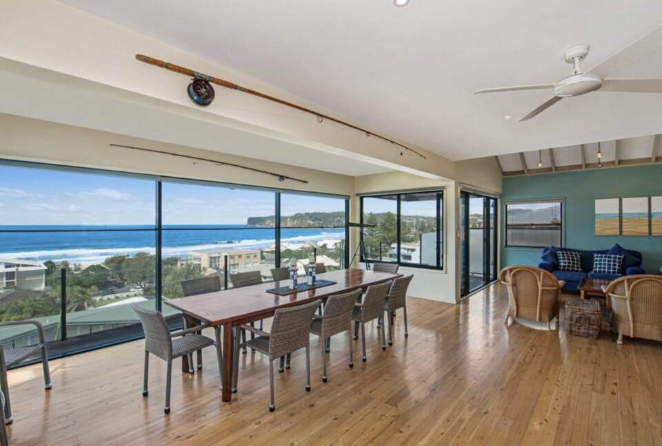 Dining area and lounge