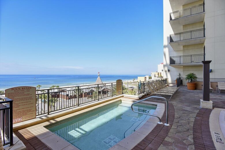 Spacious Condo with Exclusive Beach Access - Panama City Beach, Florida