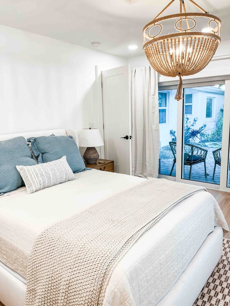 Elegant Coastal Escape with Private Lanai & Boat Access - Bonita Springs, Florida