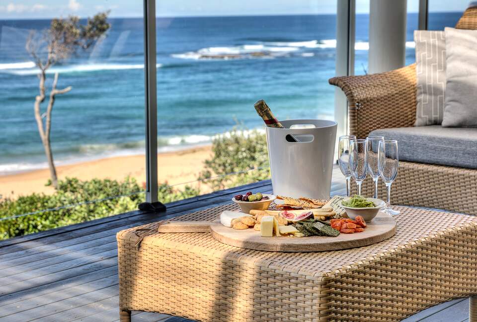 Seaside Sanctuary with Direct Beach Access & Panoramic Ocean Views - Forresters Beach, Australia