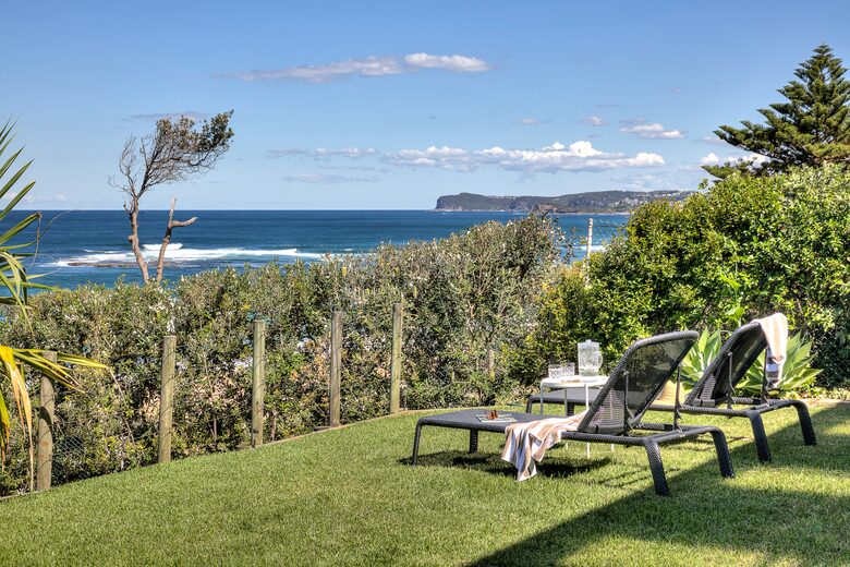 Seaside Sanctuary with Direct Beach Access & Panoramic Ocean Views - Forresters Beach, Australia