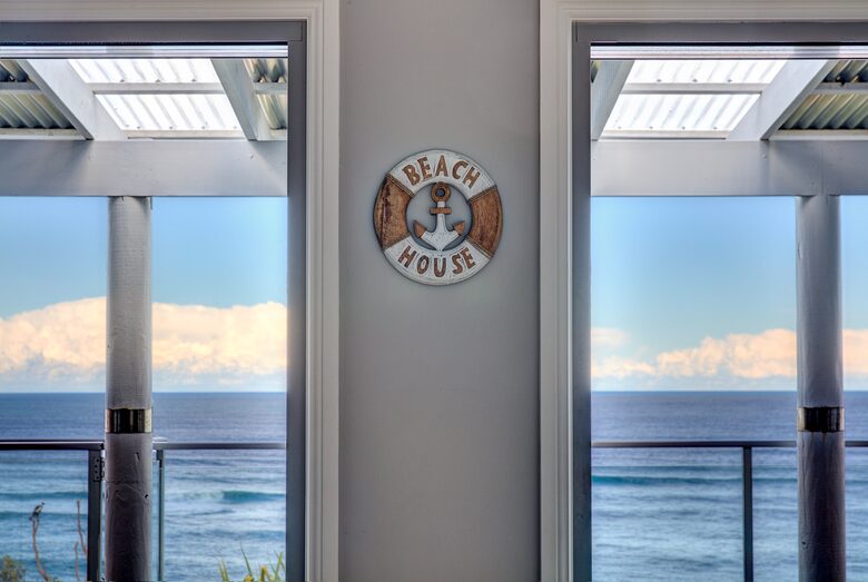 Seaside Sanctuary with Direct Beach Access & Panoramic Ocean Views - Forresters Beach, Australia