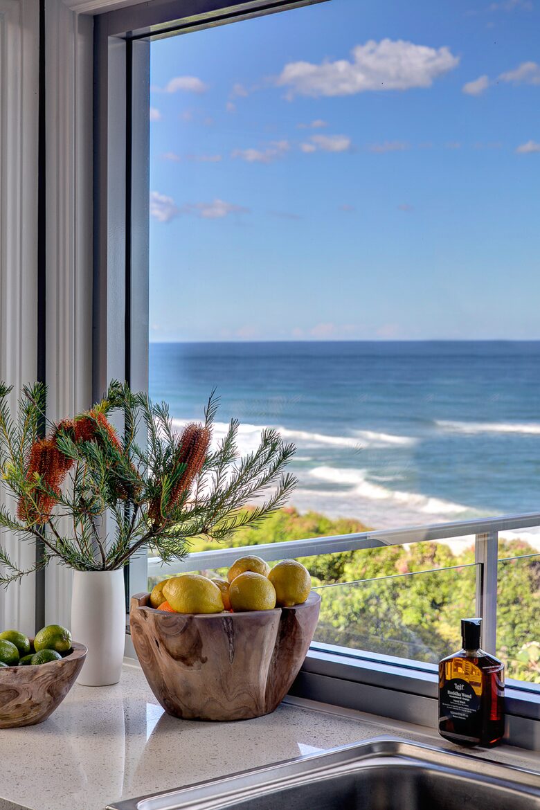 Seaside Sanctuary with Direct Beach Access & Panoramic Ocean Views - Forresters Beach, Australia