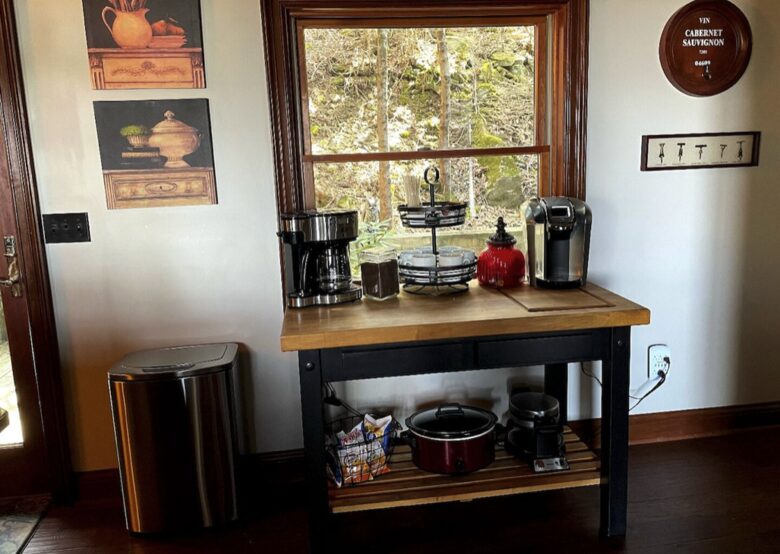 A Spacious and Scenic Getaway on Snowshoe Mountain - Snowshoe, West Virginia