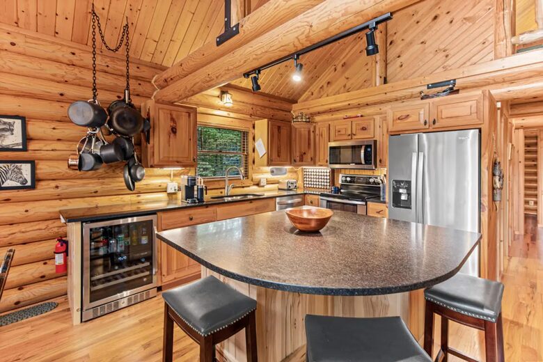 Elegant Lakefront Escape on the Shores of Gilmore Lake - Minong, Wisconsin
