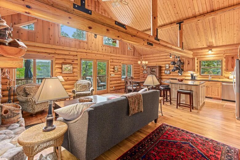 Elegant Lakefront Escape on the Shores of Gilmore Lake - Minong, Wisconsin