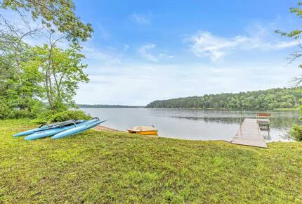 Elegant Lakefront Escape on the Shores of Gilmore Lake - Minong, Wisconsin