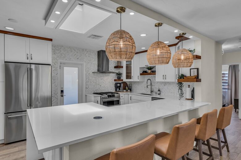 Hollywood Hideaway | Stylish Waterfront Escape Near the Beach - Hollywood, Florida