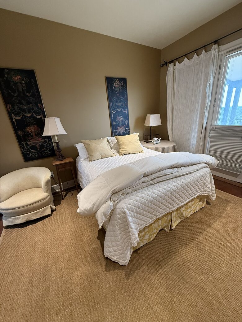 An Oasis of Style and Comfort on Lake Travis - Lago Vista, Texas