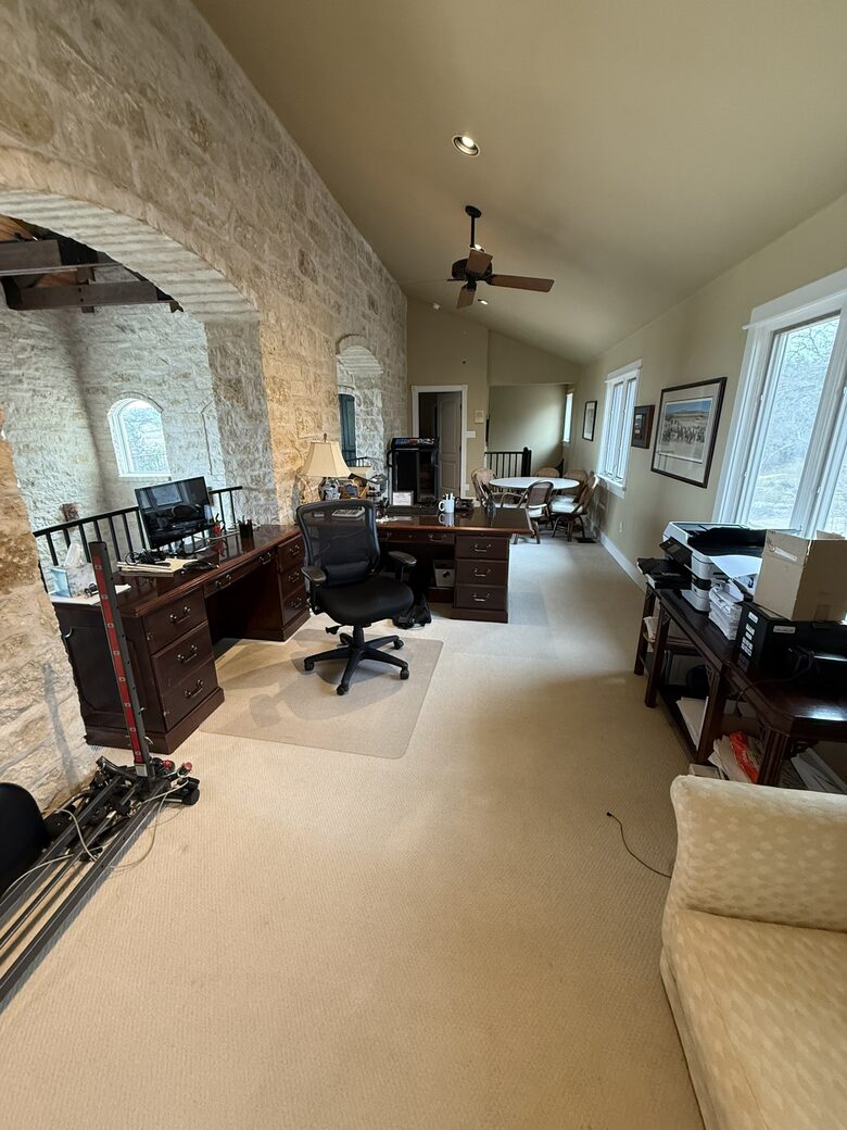 An Oasis of Style and Comfort on Lake Travis - Lago Vista, Texas
