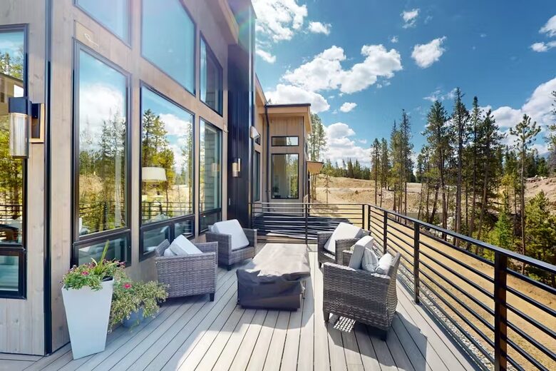 Exquisite Breckenridge Retreat with Panoramic Views - Breckenridge, Colorado