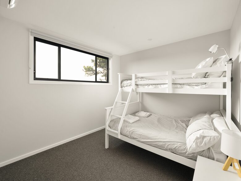 Stylish Two-Level Escape with Stunning Ocean Vistas - Woolgoolga, Australia