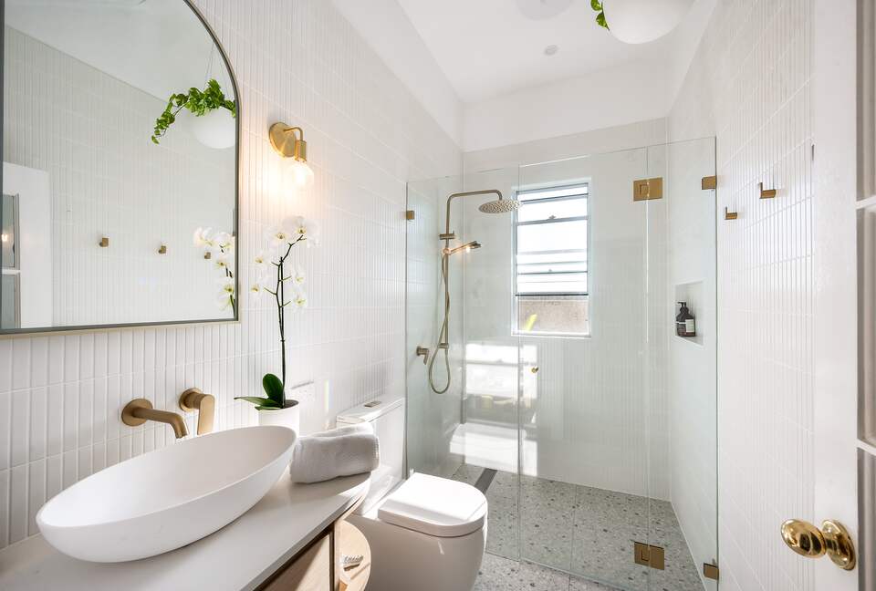 Beautiful recently renovated bathroom