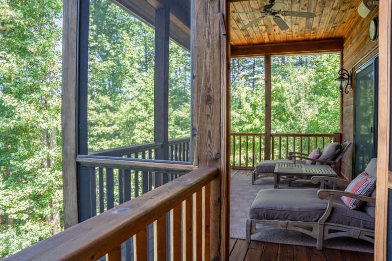 Alpine-Inspired Retreat with Panoramic Mountain Views - Tuckasegee, North Carolina