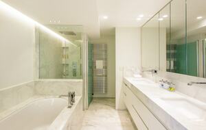 Cannes Croisette Penthouse - Cannes, France