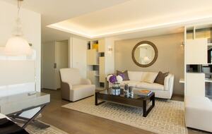 Cannes Croisette Penthouse - Cannes, France