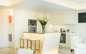Cannes Croisette Penthouse - Cannes, France