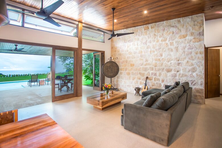 Oceanview Oasis in Ojochal’s Most Coveted Enclave - Ojochal, Costa Rica