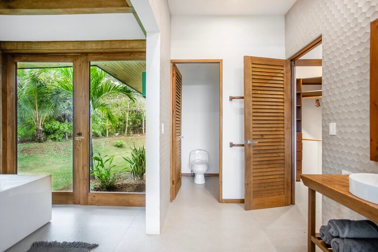 Oceanview Oasis in Ojochal’s Most Coveted Enclave - Ojochal, Costa Rica