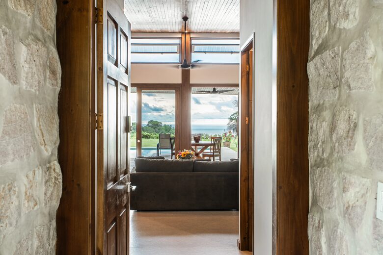 Oceanview Oasis in Ojochal’s Most Coveted Enclave - Ojochal, Costa Rica