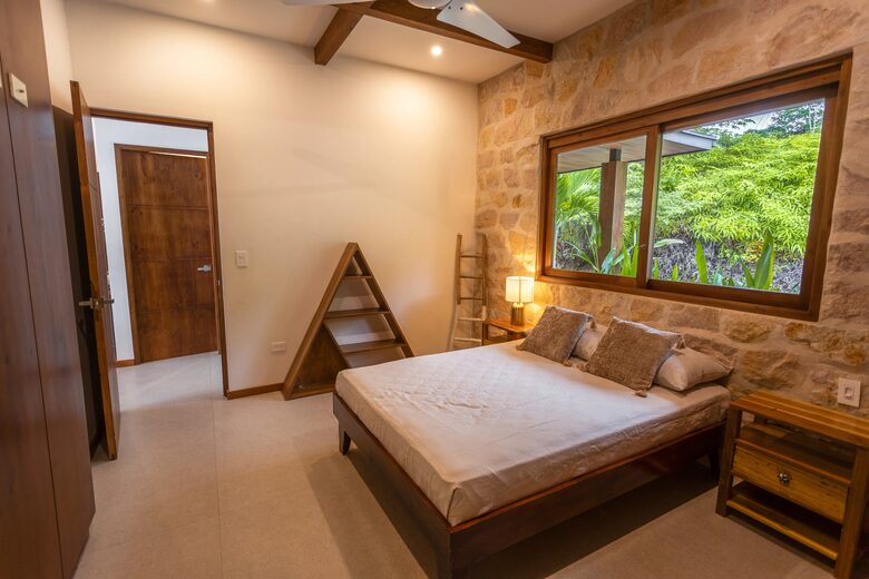 Oceanview Oasis in Ojochal’s Most Coveted Enclave - Ojochal, Costa Rica