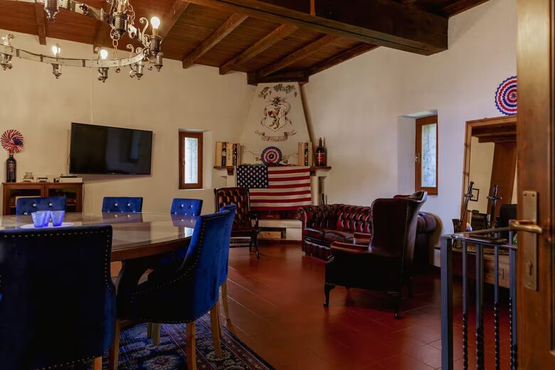 Château historique du XIe siècle | Château de Foppoli - Mazzo di Valtellina, Italie