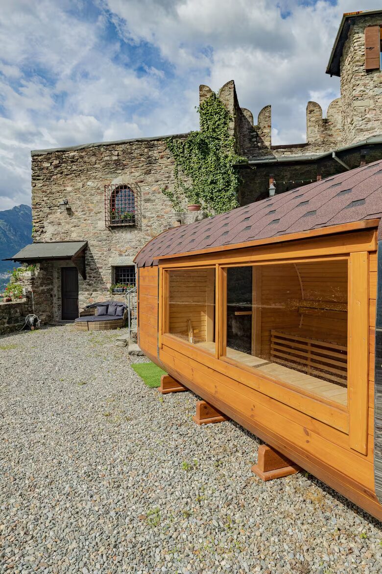 Château historique du XIe siècle | Château de Foppoli - Mazzo di Valtellina, Italie