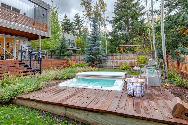 Modern Mountain Masterpiece in the Heart of Jackson - Jackson, Wyoming