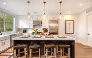 Modern Mountain Masterpiece in the Heart of Jackson