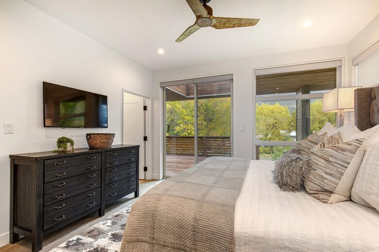 Modern Mountain Masterpiece in the Heart of Jackson - Jackson, Wyoming