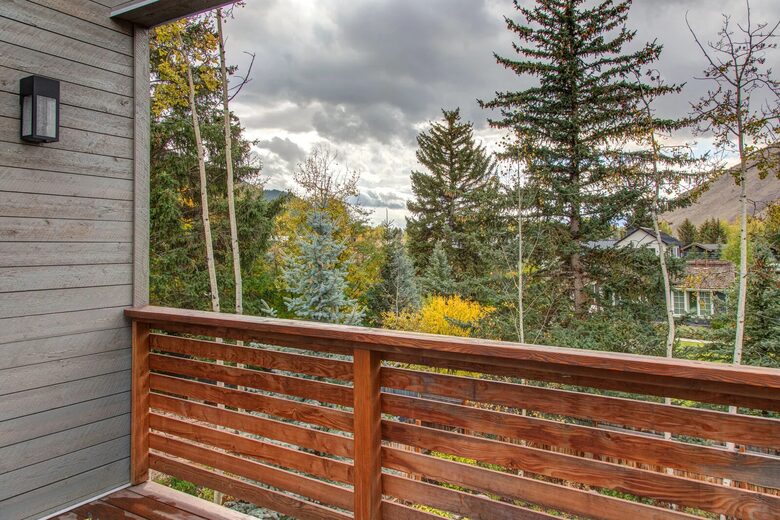 Modern Mountain Masterpiece in the Heart of Jackson - Jackson, Wyoming