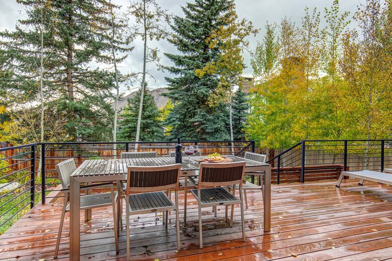 Modern Mountain Masterpiece in the Heart of Jackson - Jackson, Wyoming