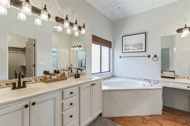 Inviting Tucson Retreat Near Golf & Hiking - Tucson, Arizona