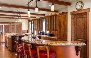 Elevated Elegance | A Majestic Mountain Escape