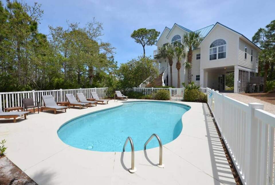 Oceanview Retreat with Private Pool & Beach Access - Saint George Island, Florida