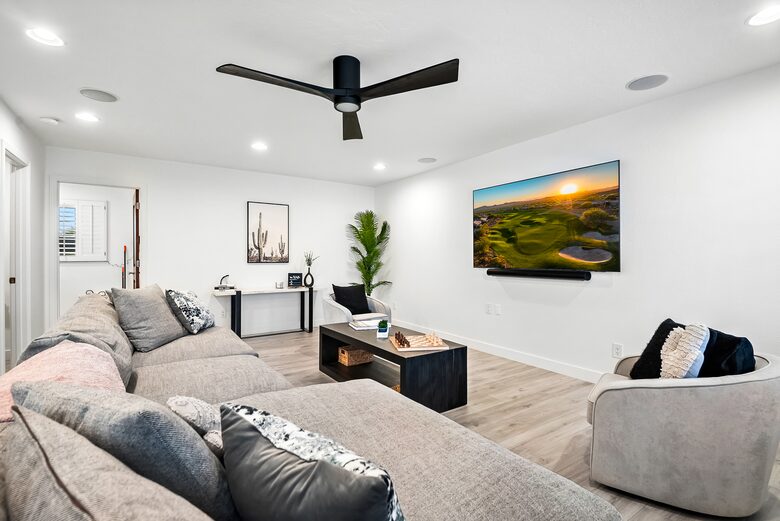 Spacious Getaway Near Old Town - Scottsdale, Arizona