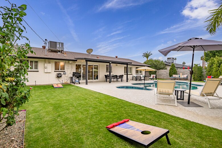 Spacious Getaway Near Old Town - Scottsdale, Arizona