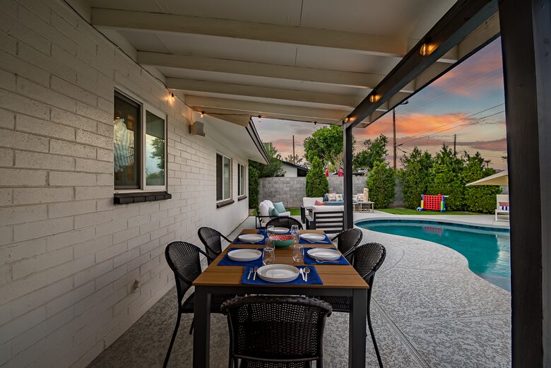 Spacious Getaway Near Old Town - Scottsdale, Arizona