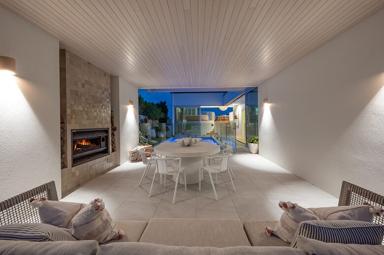 Sunshine Beach House | With Panoramic Water Views - Sunshine Beach, Australia