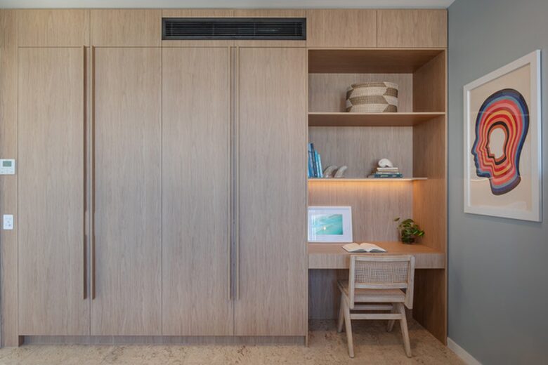 Upper bedroom joinery