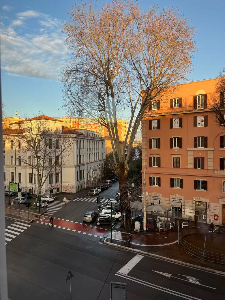 Bright and Modern Apartment Near Vatican City - Rome, Italy