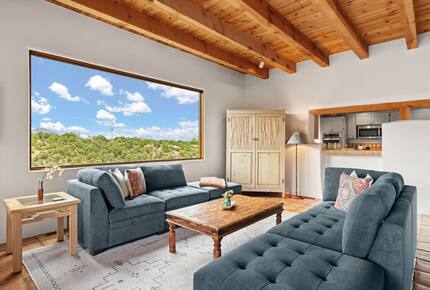 Santa Fe Skyline Retreat - Santa Fe, New Mexico