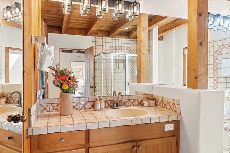 Santa Fe Skyline Retreat - Santa Fe, New Mexico