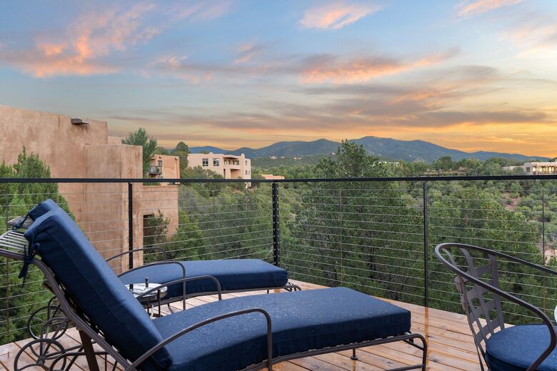 Santa Fe Skyline Retreat - Santa Fe, New Mexico