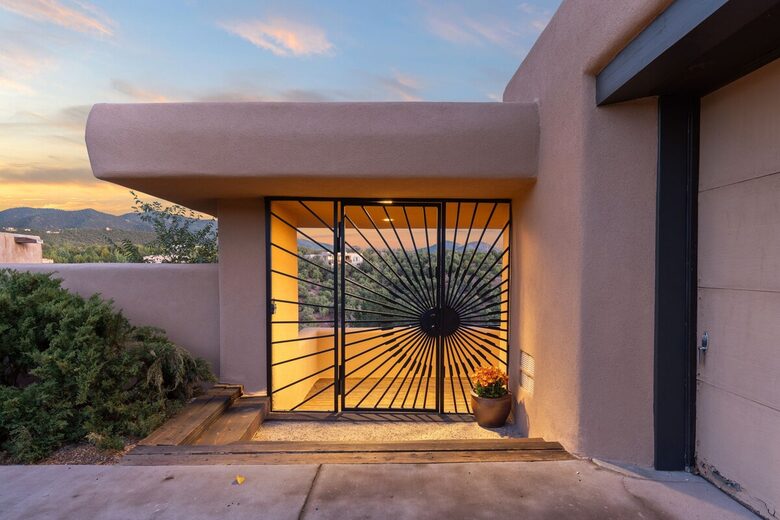 Santa Fe Skyline Retreat - Santa Fe, New Mexico