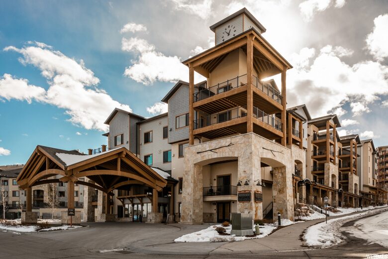 Mountain Residence in the Heart of Canyons Village - Park City, Utah