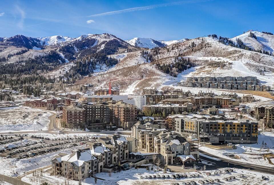 Mountain Residence in the Heart of Canyons Village - Park City, Utah