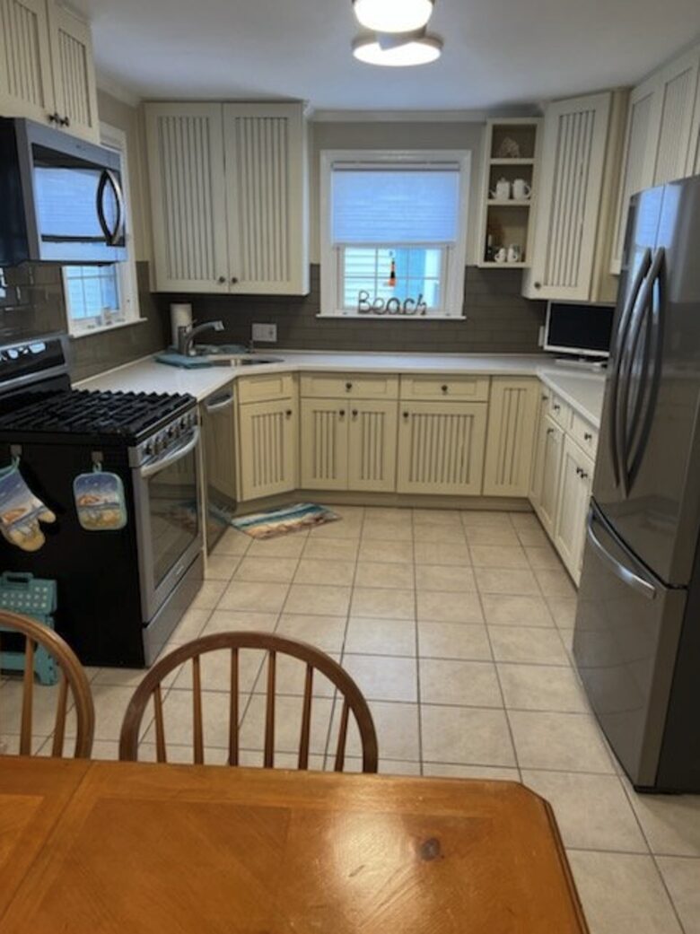 Classic Coastal Charm Just Steps from the Beach - Lavallette, New Jersey