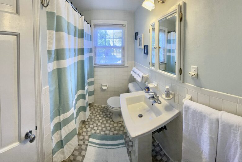 Classic Coastal Charm Just Steps from the Beach - Lavallette, New Jersey