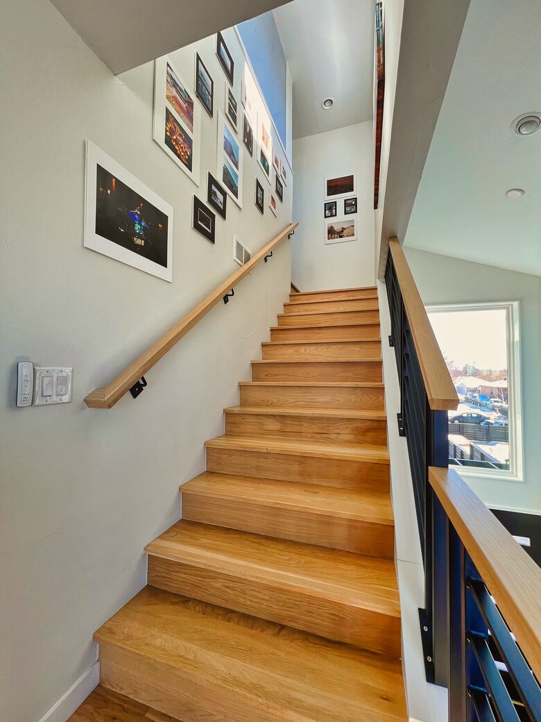 Modern Luxury 4 Bed Home | 7 Mins to Broncos Stadium - Denver, Colorado